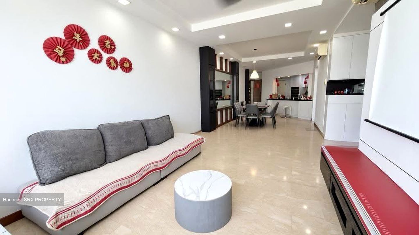 Compass Heights (D19), Apartment #629330201